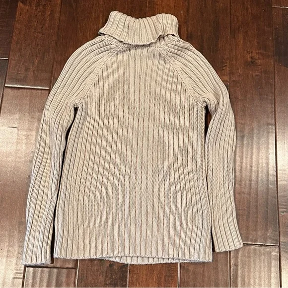 Banana Republic Beige Cable Knit Turtleneck Sweater Size XS - Picture 3 of 5